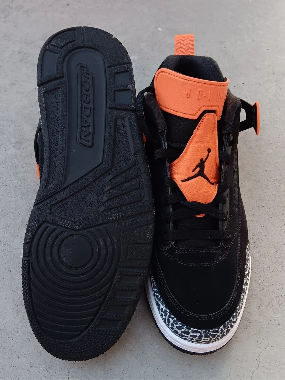 NIKE AIR JORDAN  Spizike Low Black  'Halloween'  FQ1759-008 Sneakers Mens SZ 11